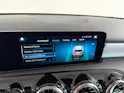 Mercedes-Benz A 200 AMG Line Cosmos Black Metallic 7G-DCT / RF-Kamera / Keyless Go / Leder / Ambientebeleuchtung / Premium-Paket /