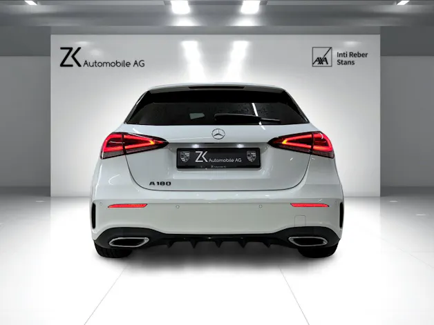 Mercedes-Benz A 180 AMG Line Polarweiss 7G-DCT / 360° Kamera / Panoramadach / Leder / Night Paket /