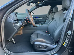 BMW M5 xDrive Touring