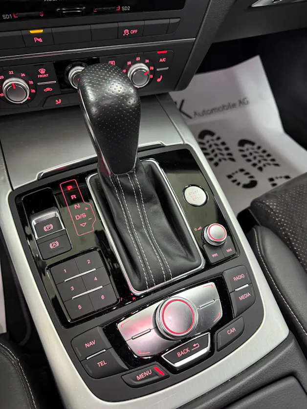 Audi A6 2.0 TDI 190PS S-Line S-tronic | RF-Kamera | LED-Scheinwerfer | Dachhimmel in Schwarz | Alcantara | uvm...