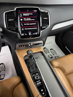 Volvo XC90 T6 AWD Inscription Polestar 334PS ONYX BLACK 7-seater Geartronic