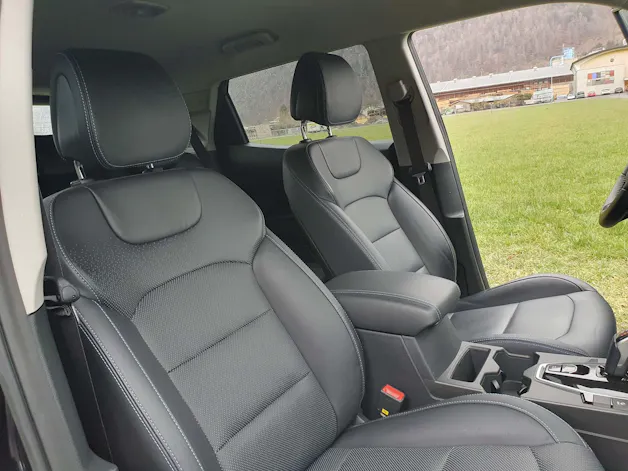 KGM -SsangYong Korando eMotion Titanium