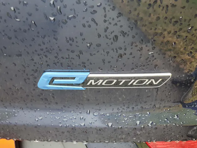 KGM -SsangYong Korando eMotion Titanium