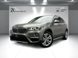 BMW X1 xDrive 25i 231PS PLATIN SILVER xLine Steptronic / Panoramadach / RF-Kamera / Leder / Komfortzugang / Head-Up-Display /