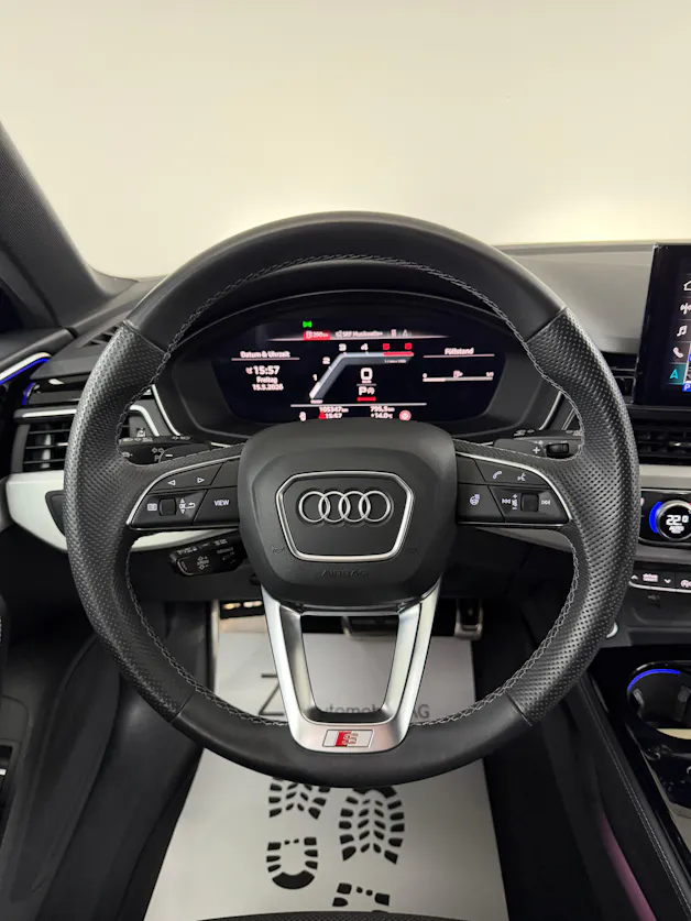 Audi A4 Avant 40 TDI S line Attraction QUANTUMGRAY quattro S-tronic