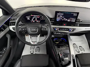 Audi A4 Avant 40 TDI S line Attraction QUANTUMGRAY quattro S-tronic