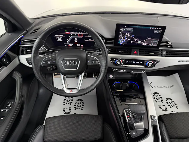 Audi A4 Avant 40 TDI S line Attraction QUANTUMGRAY quattro S-tronic