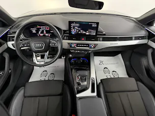 Audi A4 Avant 40 TDI S line Attraction QUANTUMGRAY quattro S-tronic