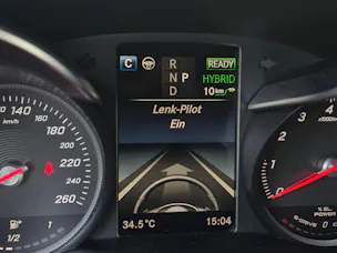 Mercedes-Benz C 350 e Avantgarde 7G-Tronic