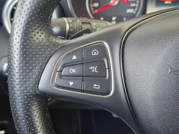 Mercedes-Benz C 350 e Avantgarde 7G-Tronic