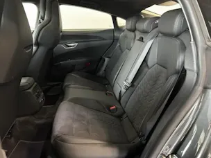 Audi e-tron GT quattro