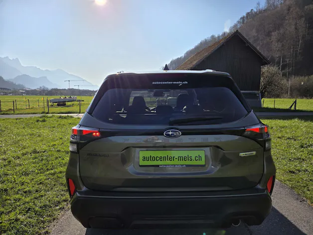 Subaru Forester Station 2.0i e-Boxer Luxury
