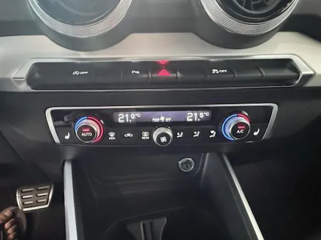 Audi Q2 35 TFSI S lineS-tronic