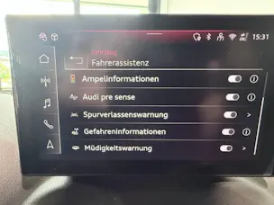 Audi Q2 35 TFSI S lineS-tronic