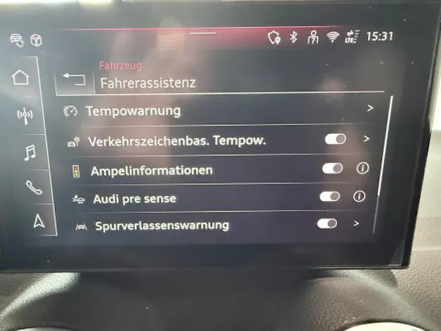 Audi Q2 35 TFSI S lineS-tronic