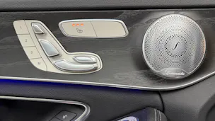 Mercedes-Benz C 200 Swiss Star AMG Line 4M Selenitgrau 9G-Tronic / 360° Kamera / Panoramadach / Leder / Keyless Go /