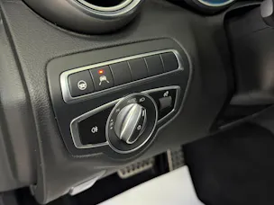 Mercedes-Benz C 200 Swiss Star AMG Line 4M Selenitgrau 9G-Tronic / 360° Kamera / Panoramadach / Leder / Keyless Go /