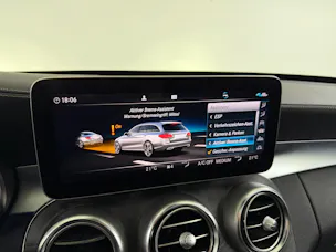 Mercedes-Benz C 200 Swiss Star AMG Line 4M Selenitgrau 9G-Tronic / 360° Kamera / Panoramadach / Leder / Keyless Go /