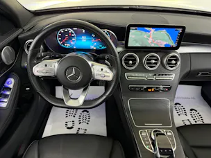 Mercedes-Benz C 200 Swiss Star AMG Line 4M Selenitgrau 9G-Tronic / 360° Kamera / Panoramadach / Leder / Keyless Go /