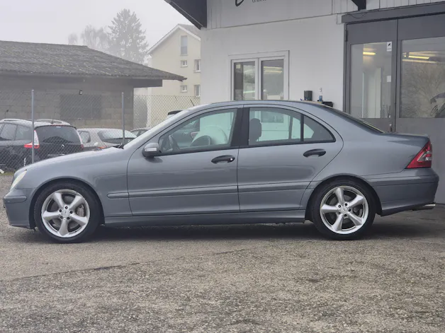 Mercedes-Benz C 200 KOMPRESSOR AVANTGARDE