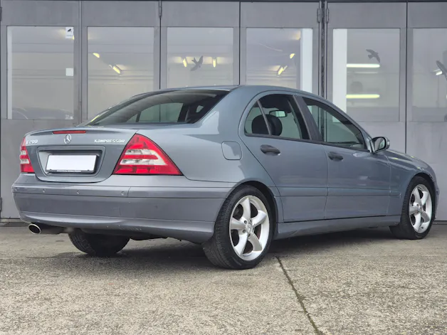 Mercedes-Benz C 200 KOMPRESSOR AVANTGARDE