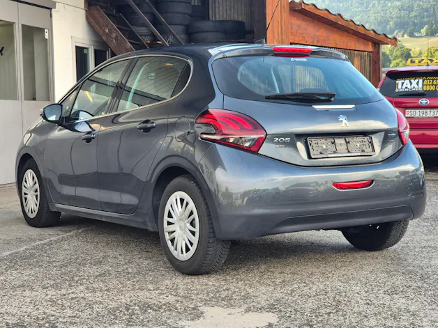 Peugeot 208 1.2 PureTech Allure