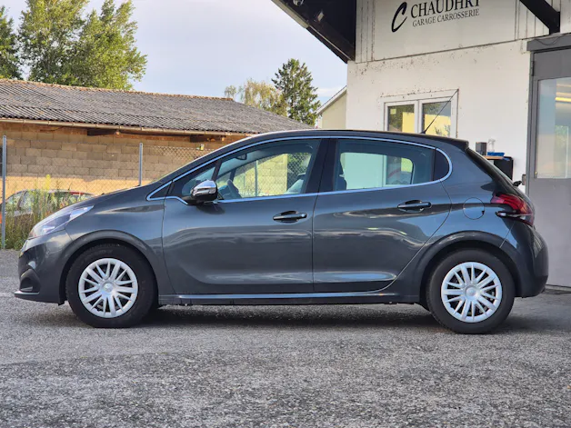 Peugeot 208 1.2 PureTech Allure