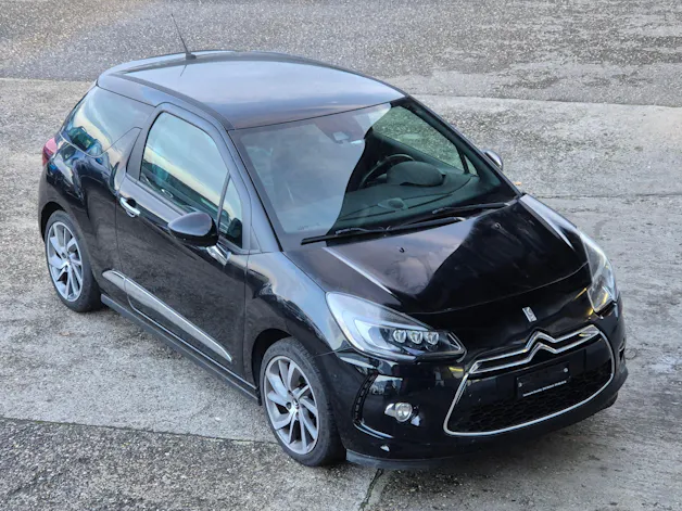 DS Automobiles AUTOMOBILES DS3 1.2 VTi SO Irresistent
