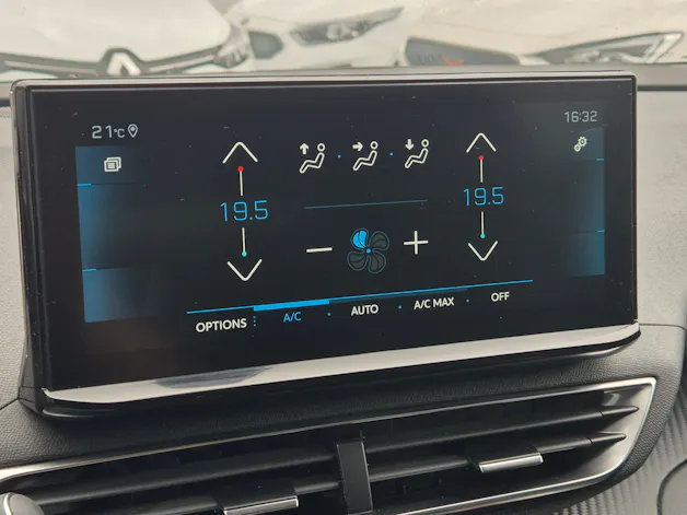 Peugeot 3008 1.2 PureTech Allure EAT8