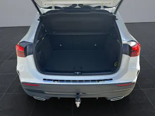 Mercedes-Benz GLA 250 Swiss Star AMG Line 4matic
