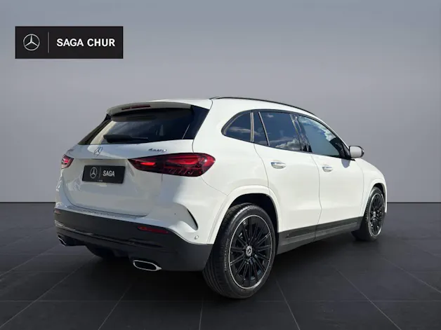 Mercedes-Benz GLA 250 Swiss Star AMG Line 4matic