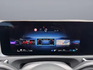Mercedes-Benz A 250 AMG Line 4m