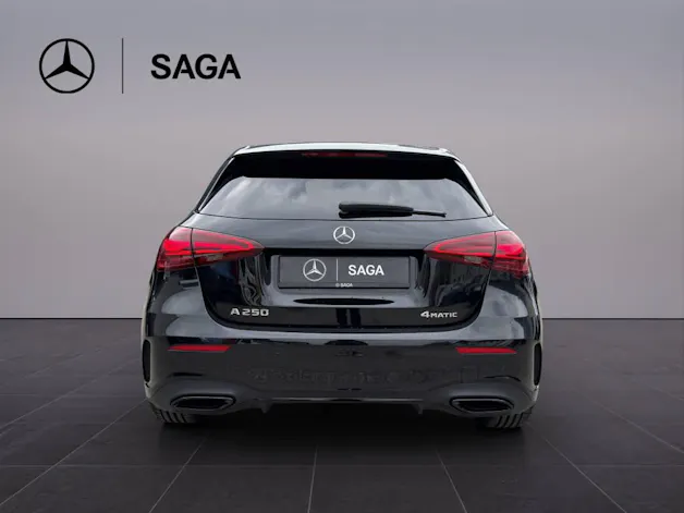 Mercedes-Benz A 250 AMG Line 4m
