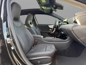Mercedes-Benz A 220 AMG Line 4matic