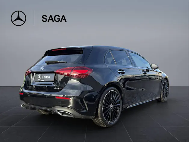 Mercedes-Benz A 220 AMG Line 4matic