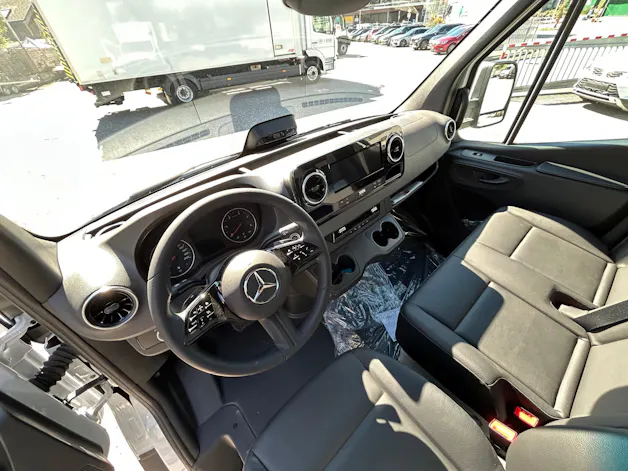 Mercedes-Benz Sprinter 317 CDI Standard Blache/Hebebühne