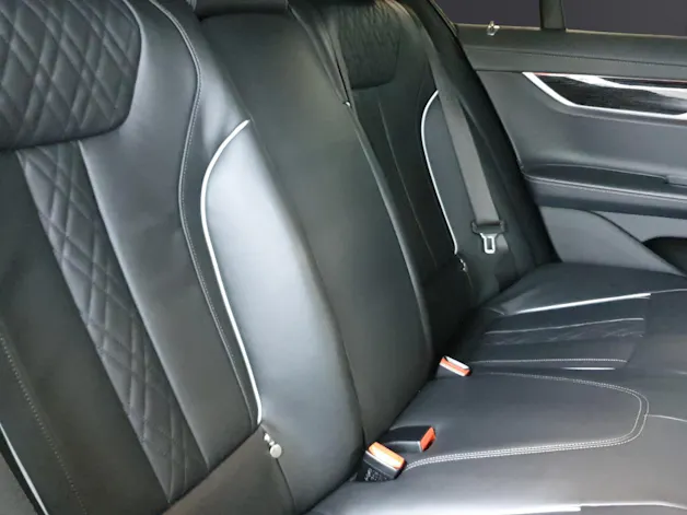 BMW 730d M SPORTPAKET