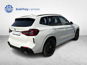 BMW X3 20d xDrive paddles