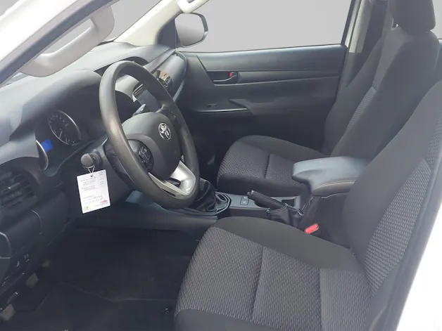 Toyota Hilux Double Cab.-Pick-up 2.4 D-4D 150 Comfort