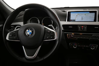 https://vehicle.imgix.net/4397474/059ba2df-2b68-4f45-ab7d-d4d0a824cfe3.jpg