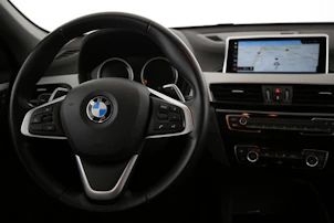 image du véhicule BMW X1 18d xDrive SAG