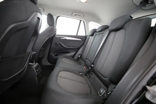 BMW X1 18d xDrive SAG