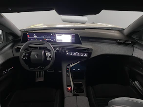 https://vehicle.imgix.net/4397492/2c3f977c-ca00-4c3e-91a6-4c67737cd169.jpg