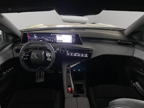 image du véhicule PEUGEOT 5008 1.2 Hybrid GT Exclusive