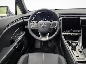 Fahrzeugbild LEXUS LBX 1.5 Hybrid Relax AWD