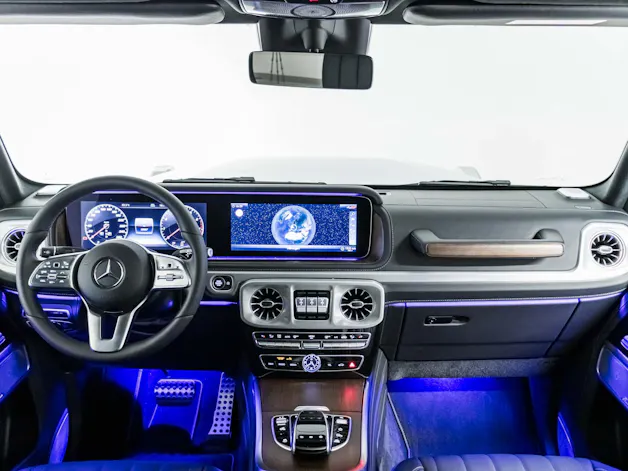 Mercedes-Benz G 500