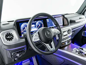 Mercedes-Benz G 500