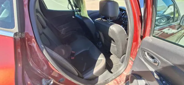 Renault Clio 1.2T Swiss Edition