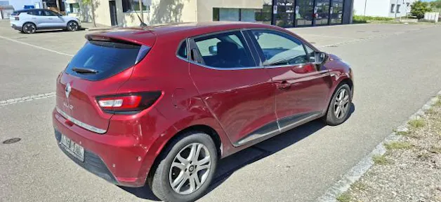 Renault Clio 1.2T Swiss Edition