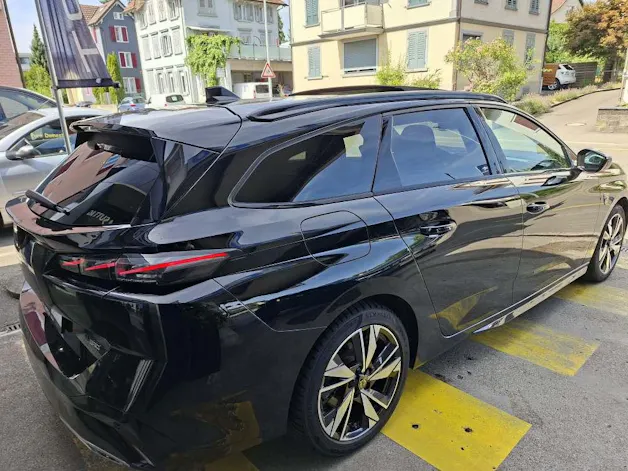 PEUGEOT 308 SW 1.6 PHEV 180 GT